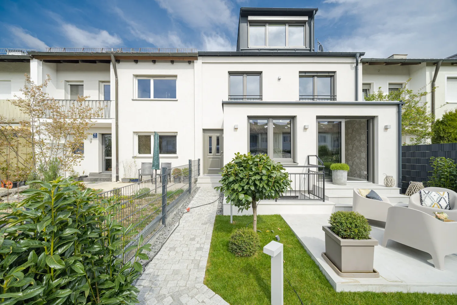 6 Zimmer Haus mit 134 m² in München – Bild 5
