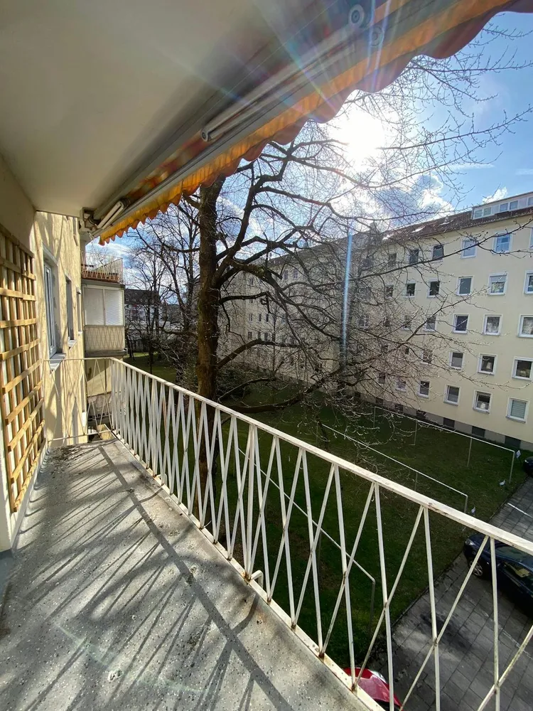 WG-Zimmer mit 28 m² in München – Bild 4