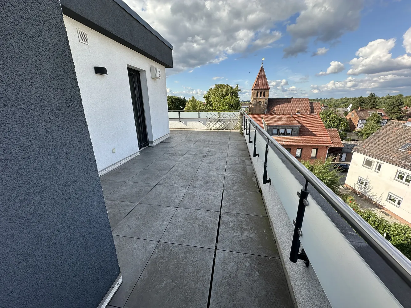 3 Zimmer Wohnung mit 105 m² in Braunschweig – Bild 2