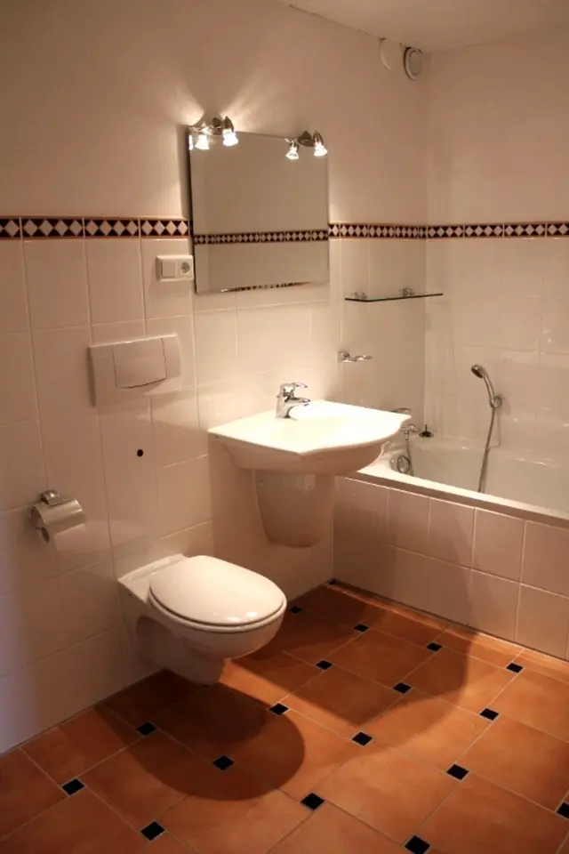 2 Zimmer Wohnung mit 87 m² in Bonn – Bild 8