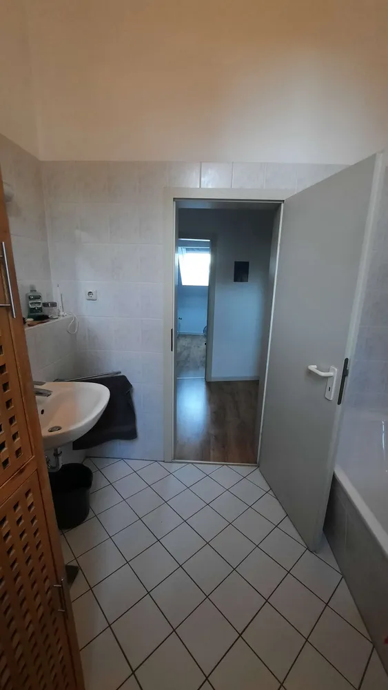 2 Zimmer Wohnung mit 55 m² in Düsseldorf – Bild 5