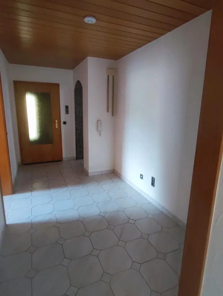5 Zimmer Wohnung mit 108 m² in Sonneberg – Bild 9