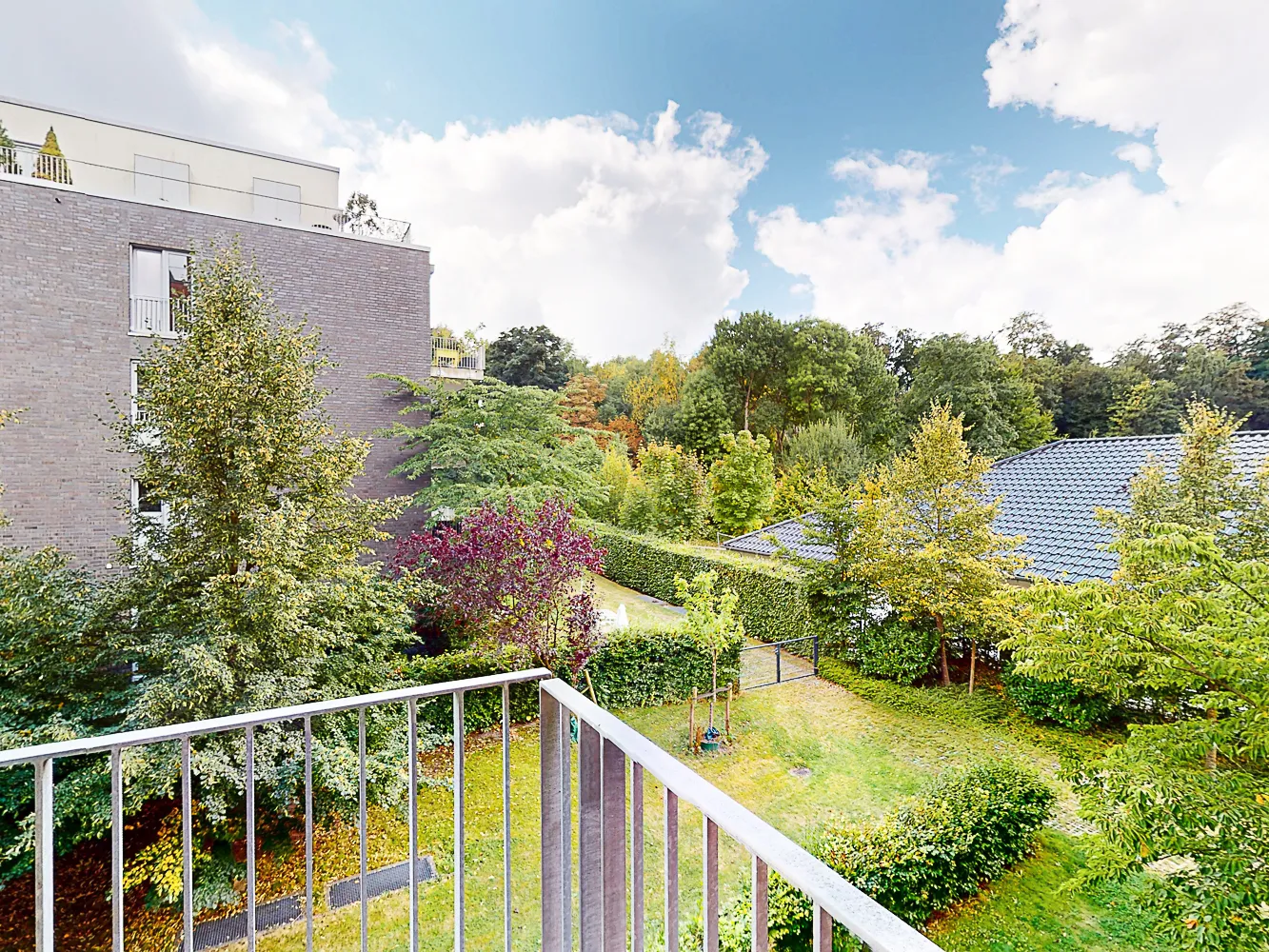 2 Zimmer Wohnung mit 82 m² in Düsseldorf – Bild 8