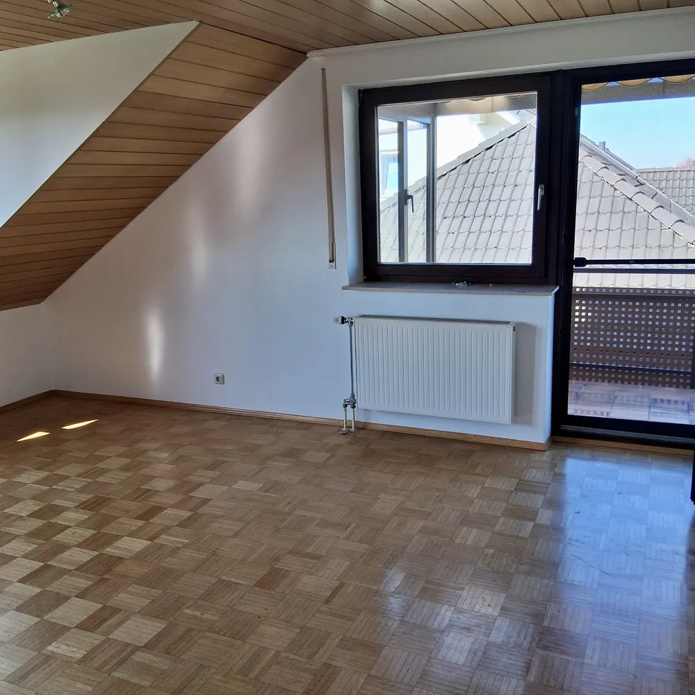 4 Zimmer Wohnung mit 96 m² in Rottenburg am Neckar – Bild 2