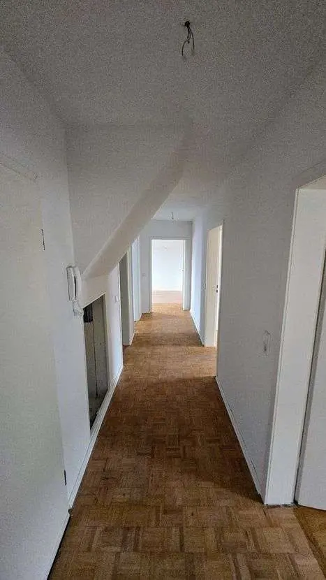 4 Zimmer Wohnung mit 102 m² in Wuppertal – Bild 8