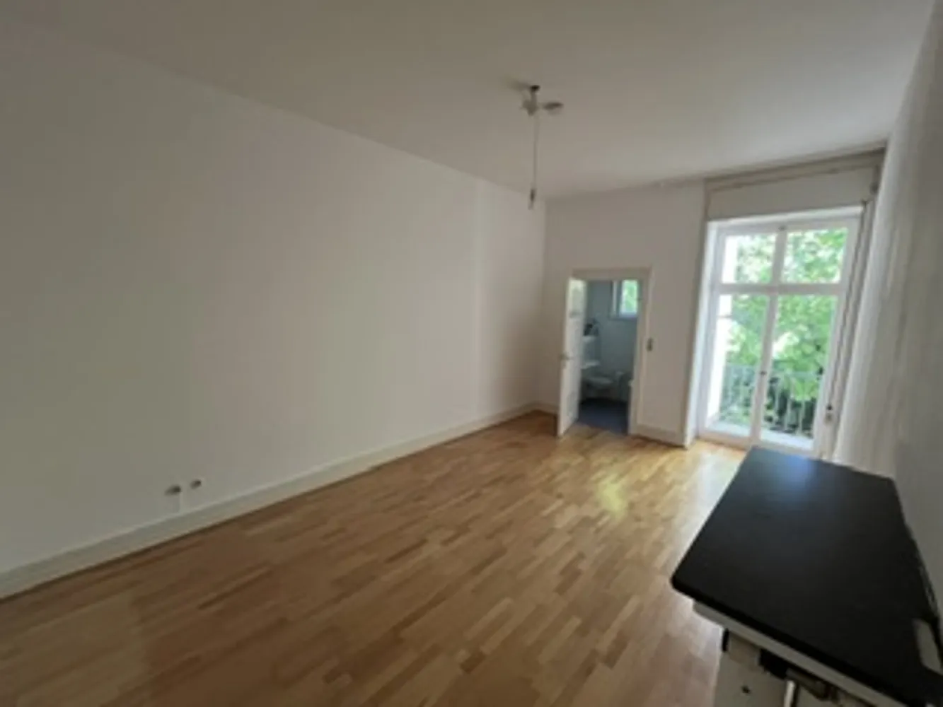 4 Zimmer Wohnung mit 118 m² in Frankfurt am Main – Bild 2