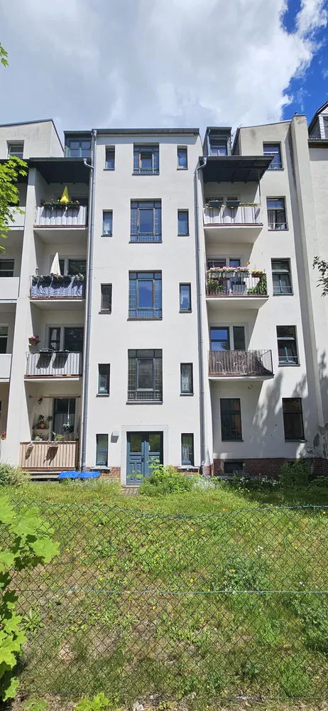 2 room apartment with 65 m² in Chemnitz – Photo 2