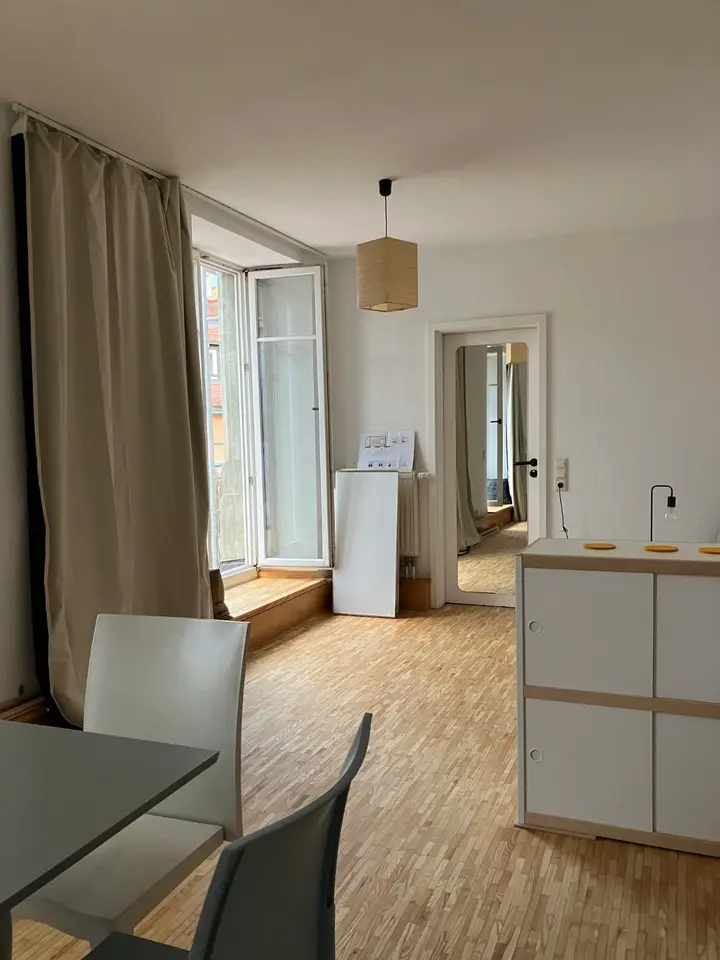 Studio with 40 m² in Konstanz – Photo 4