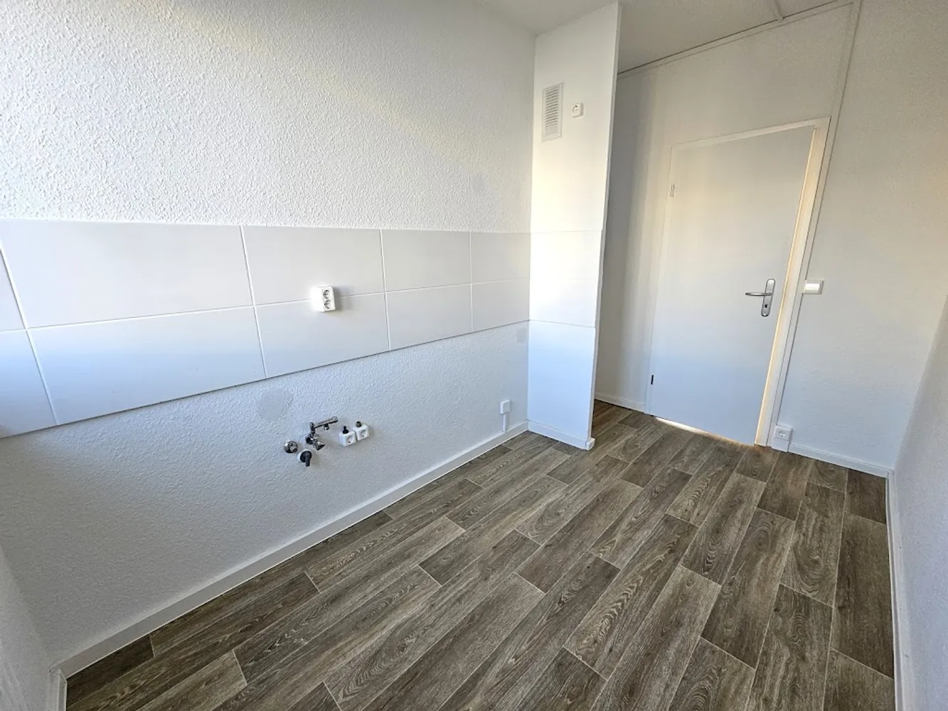 3 Zimmer Wohnung mit 61 m² in Halle (Saale) – Bild 5