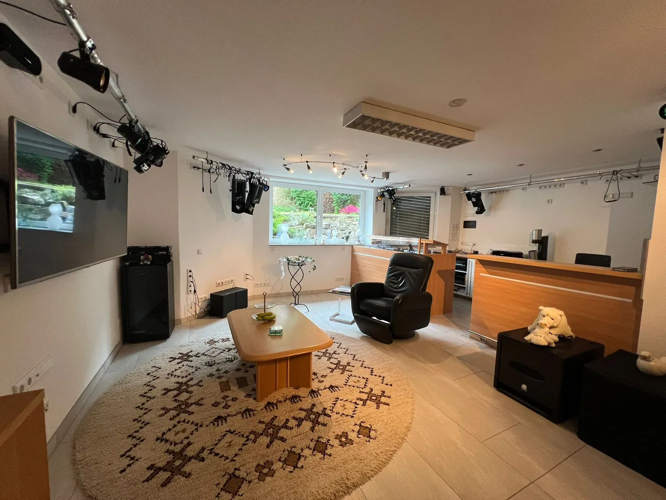 6 Zimmer Wohnung mit 231 m² in Bielefeld – Bild 4