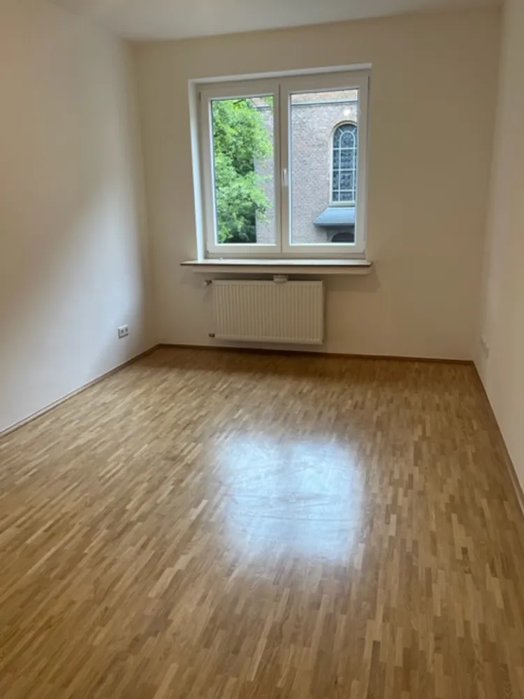 3 Zimmer Wohnung mit 82 m² in Düsseldorf – Bild 8