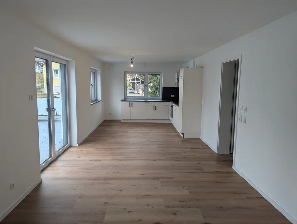 3 Zimmer Wohnung mit 96 m² in Straubing – Bild 1
