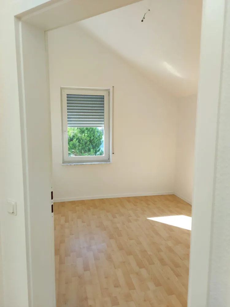 5 Zimmer Haus mit 136 m² in Wiesbaden – Bild 10