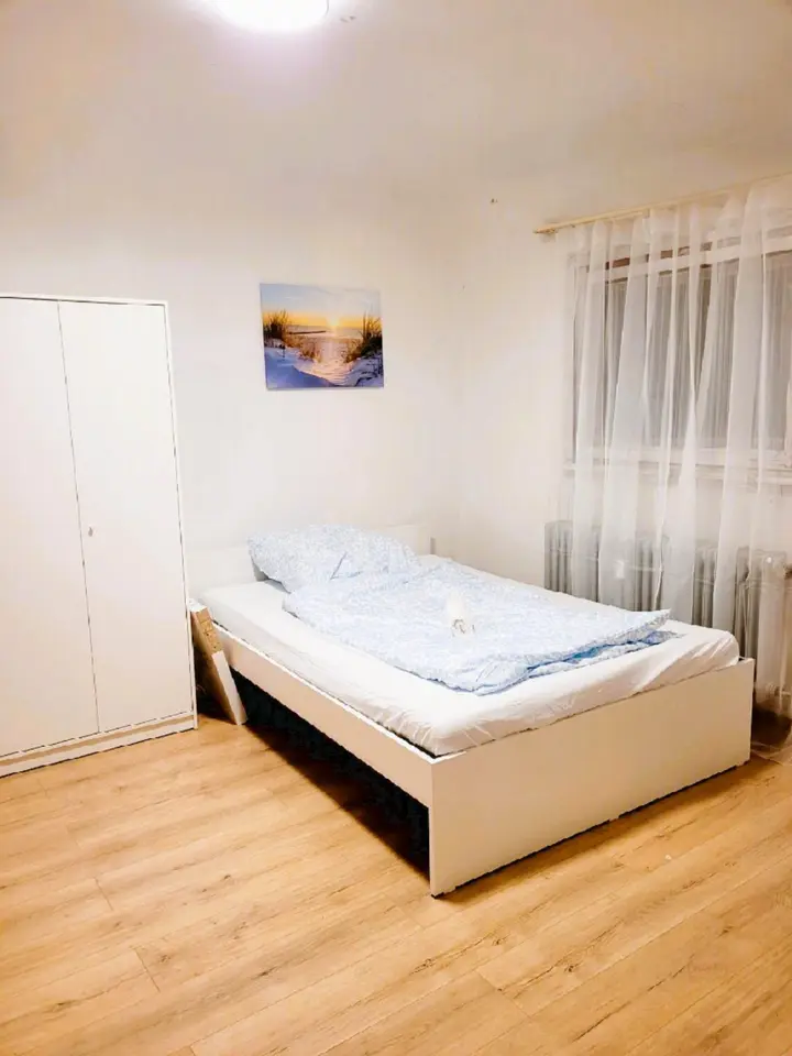 WG-Zimmer mit 20 m² in Bühl – Bild 1