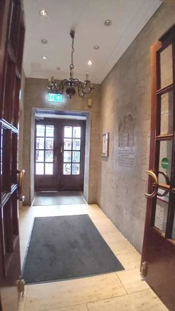 3 Zimmer Wohnung mit 220 m² in München – Bild 7