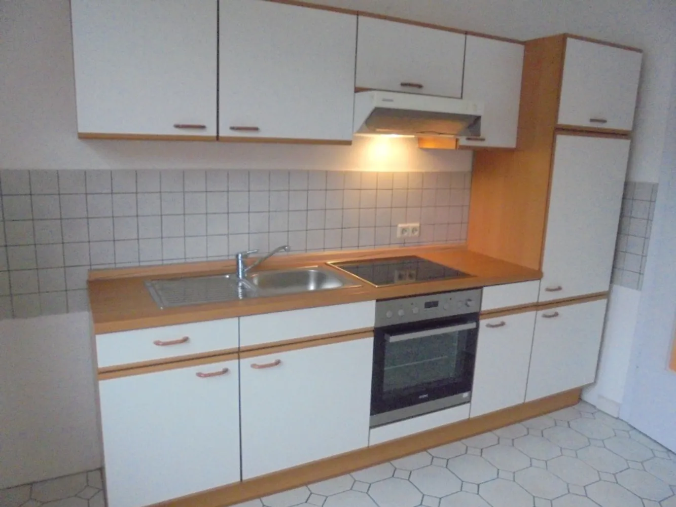 1 room apartment with 45 m² in Düsseldorf – Photo 2