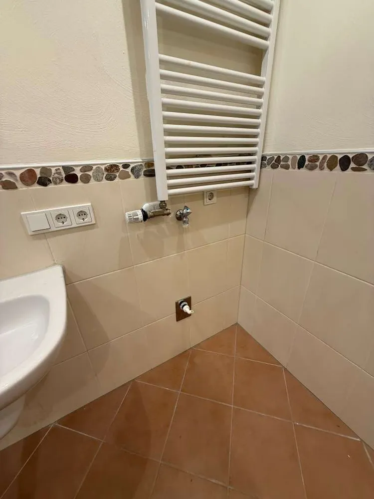 3 Zimmer Wohnung mit 100 m² in Wiesbaden – Bild 9