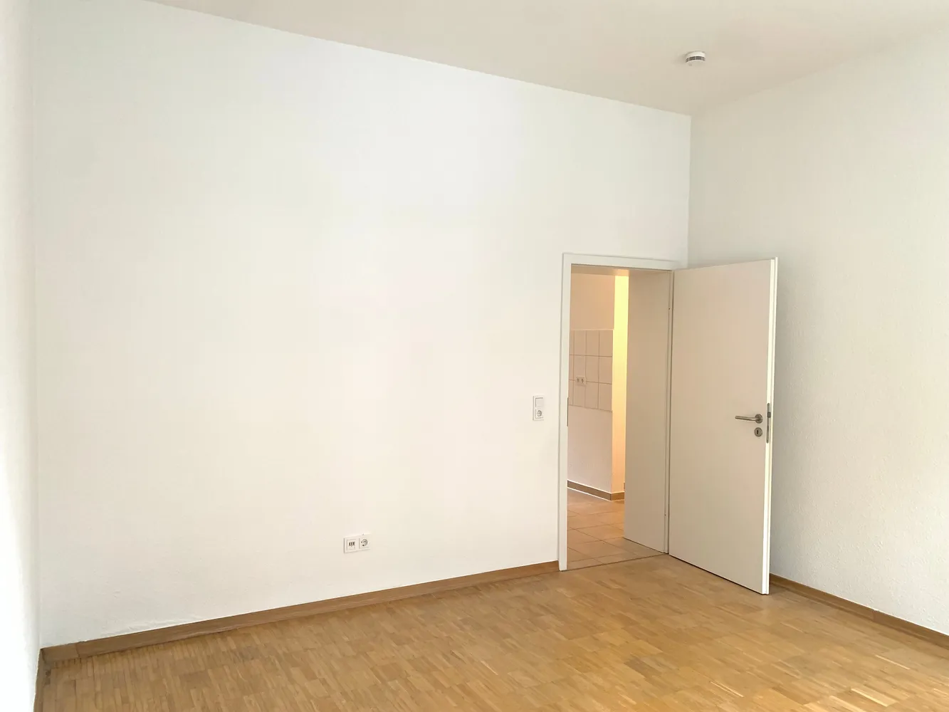 2 Zimmer Wohnung mit 64 m² in Halle (Saale) – Bild 11