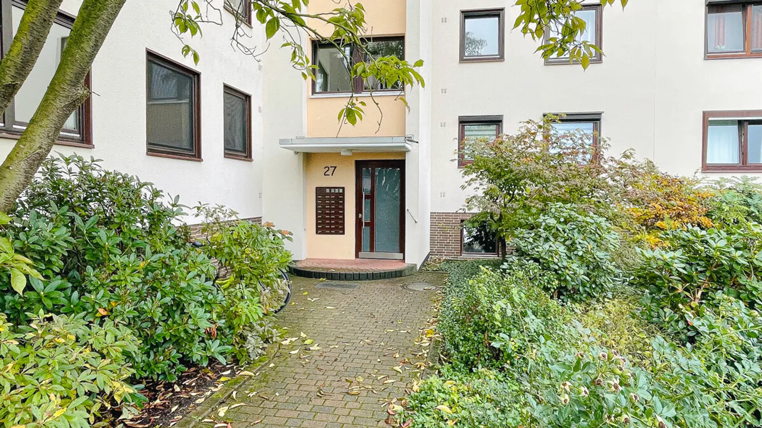 3 Zimmer Wohnung mit 87 m² in Hannover – Bild 1