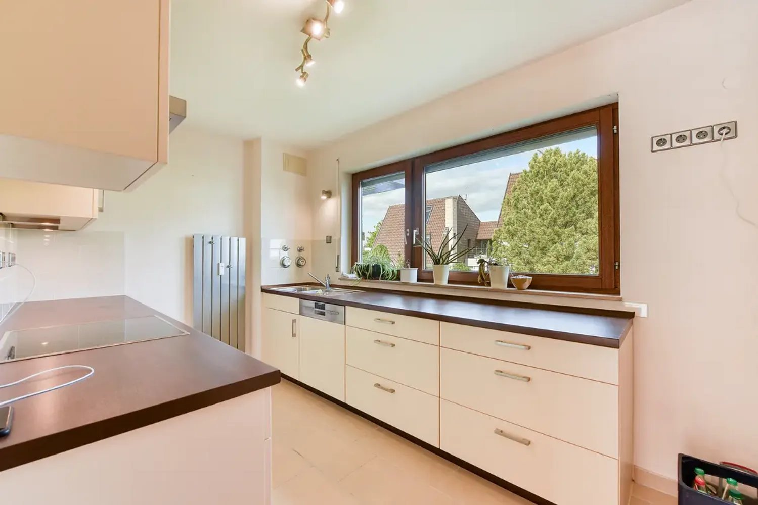 3 Zimmer Wohnung mit 96 m² in Leonberg – Bild 2