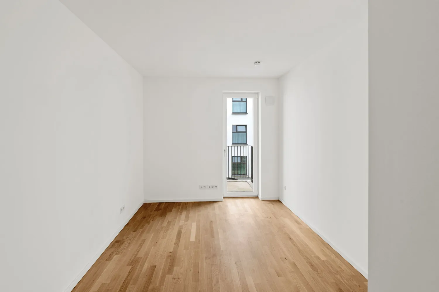 3 Zimmer Wohnung mit 90 m² in Kiel – Bild 2