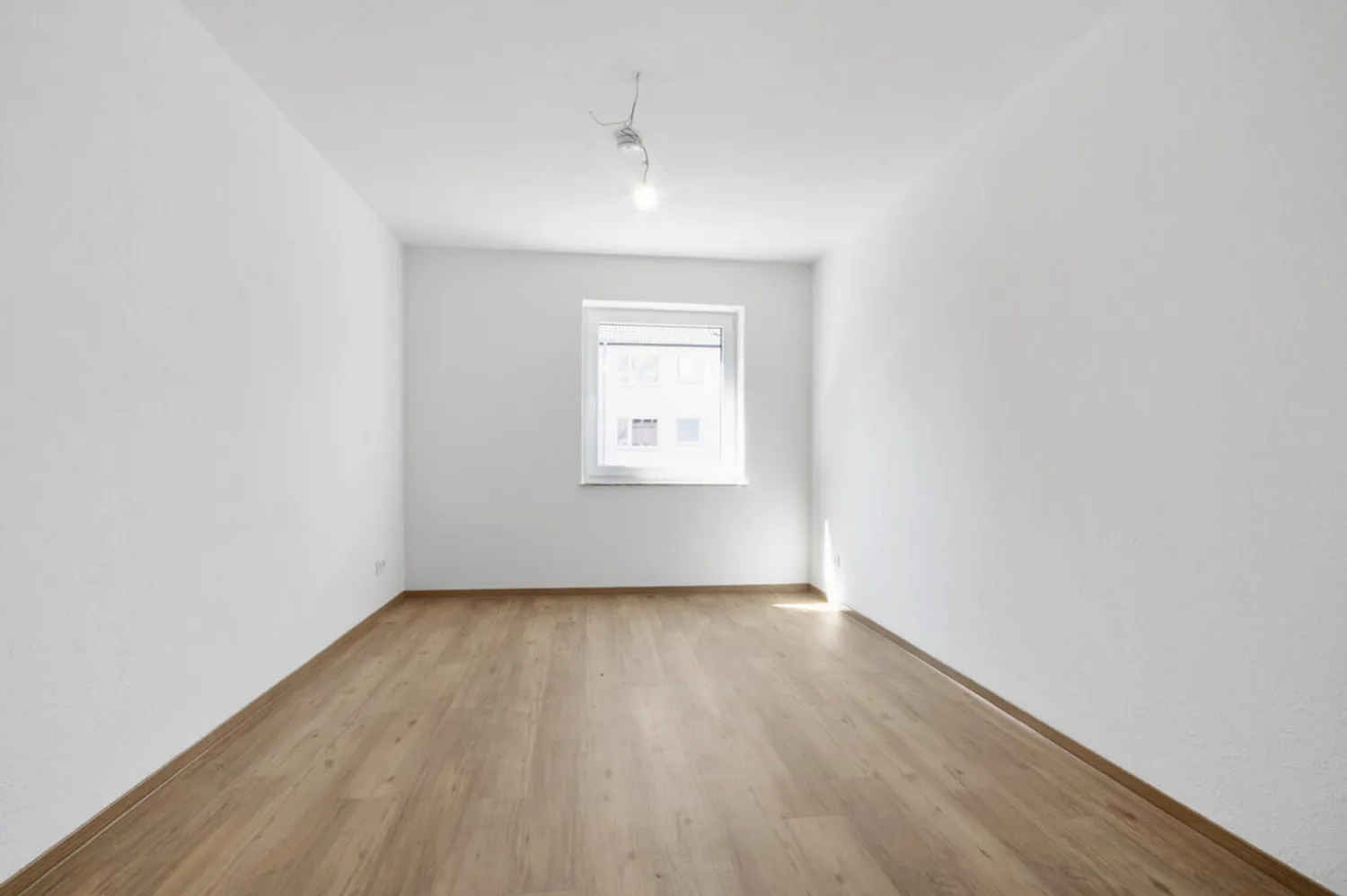 4 Zimmer Wohnung mit 103 m² in Delmenhorst – Bild 6