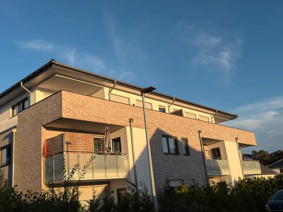 3 Zimmer Wohnung mit 90 m² in Detmold – Bild 2