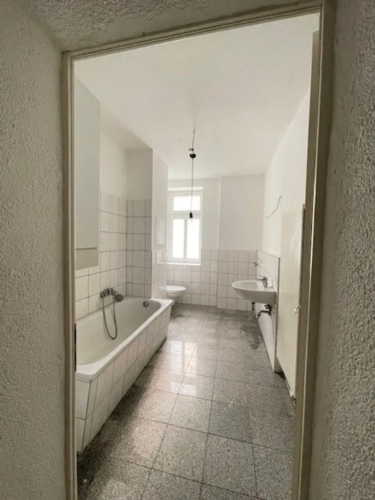 4 Zimmer Wohnung mit 88 m² in Halle (Saale) – Bild 7