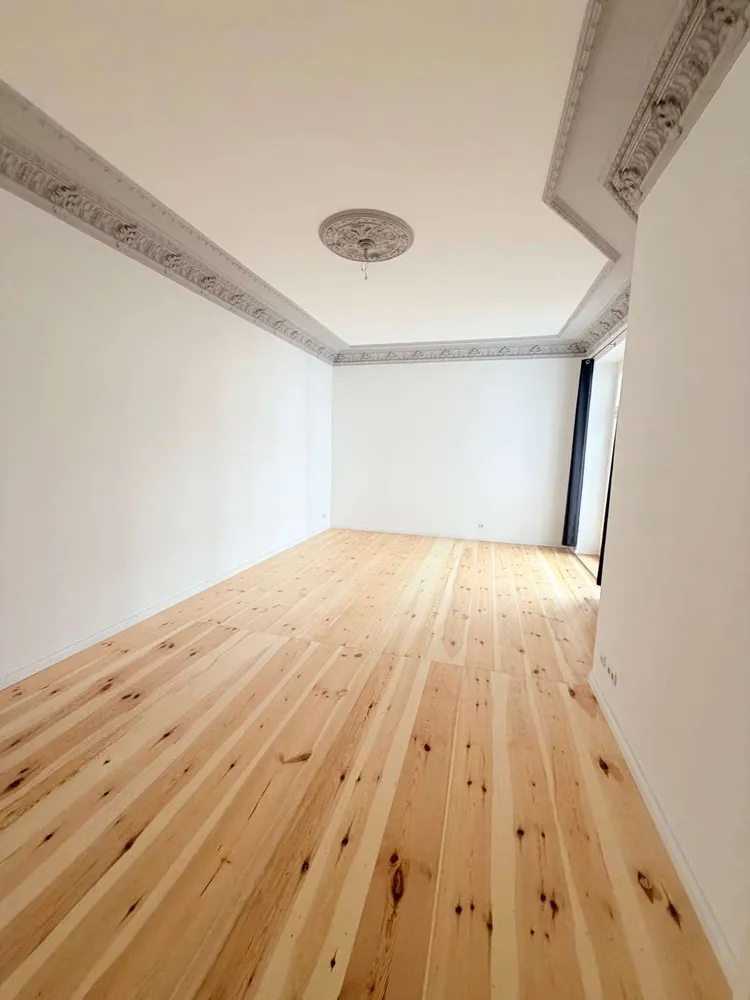 4 Zimmer Wohnung mit 135 m² in Berlin – Bild 3