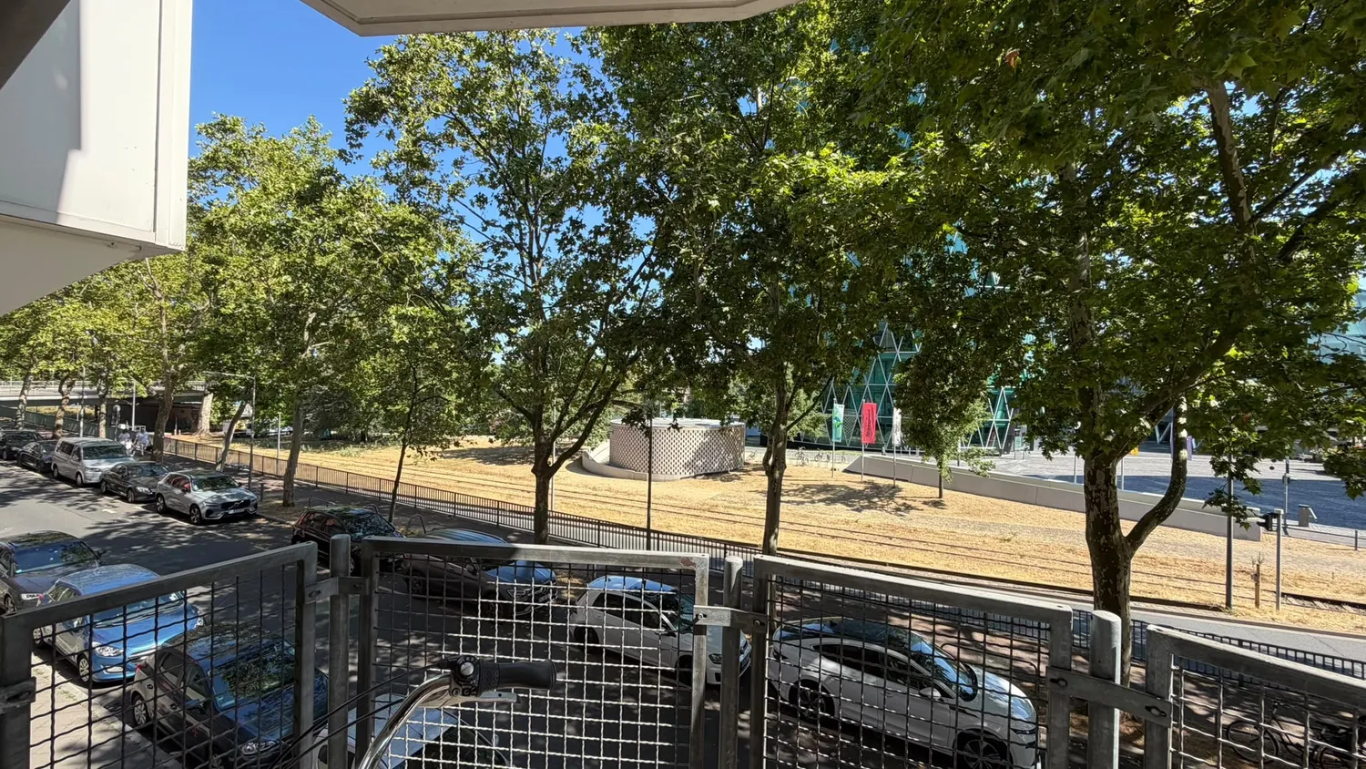 4 Zimmer Wohnung mit 90 m² in Frankfurt am Main – Bild 8