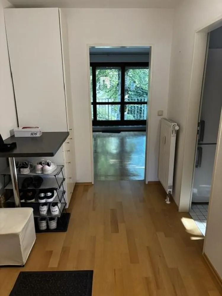 2 Zimmer Wohnung mit 77 m² in München – Bild 5