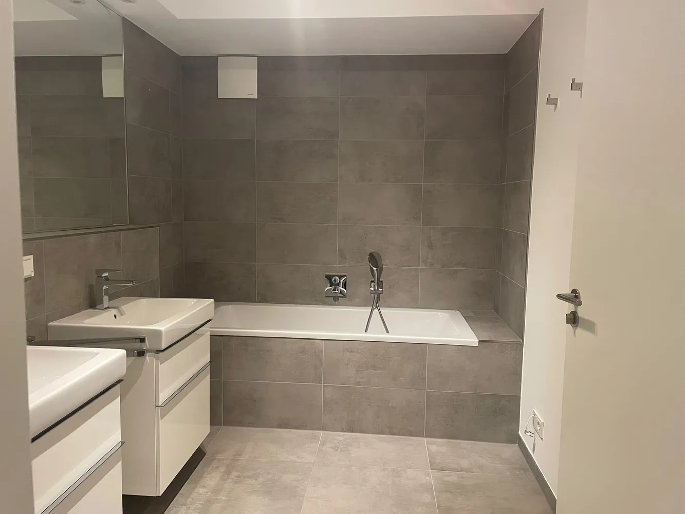 4 Zimmer Wohnung mit 130 m² in Düsseldorf – Bild 9