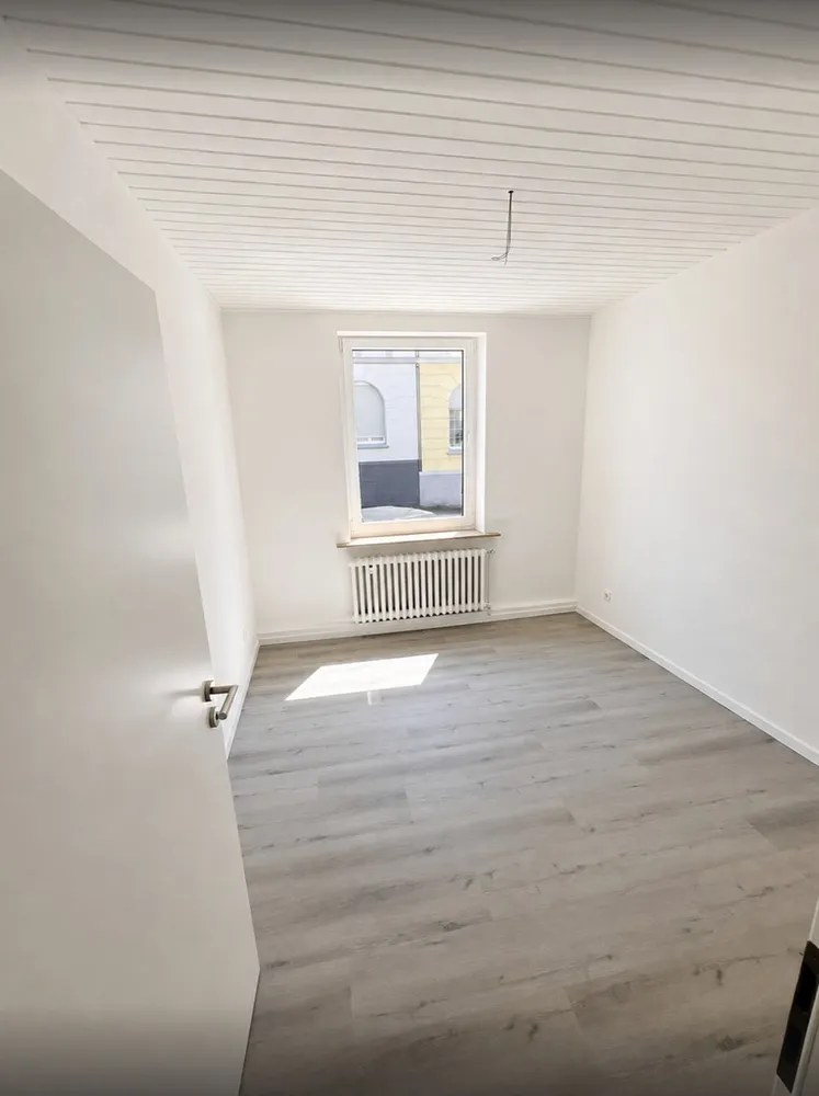 5 Zimmer Wohnung mit 120 m² in Mönchengladbach – Bild 3