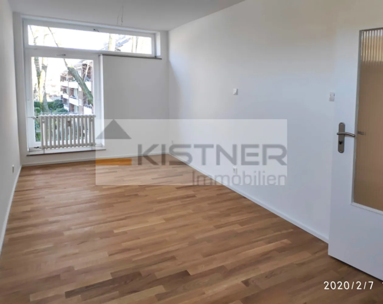 3 Zimmer Wohnung mit 90 m² in Düsseldorf – Bild 4