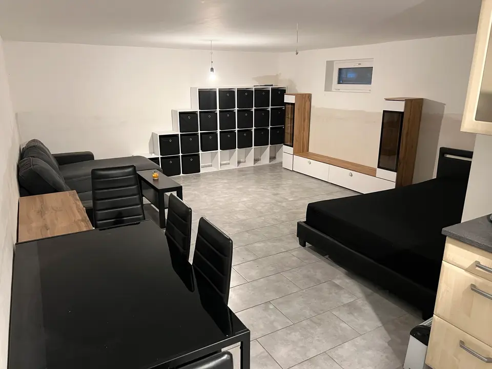 2 Zimmer Wohnung mit 40 m² in Brühl – Bild 1