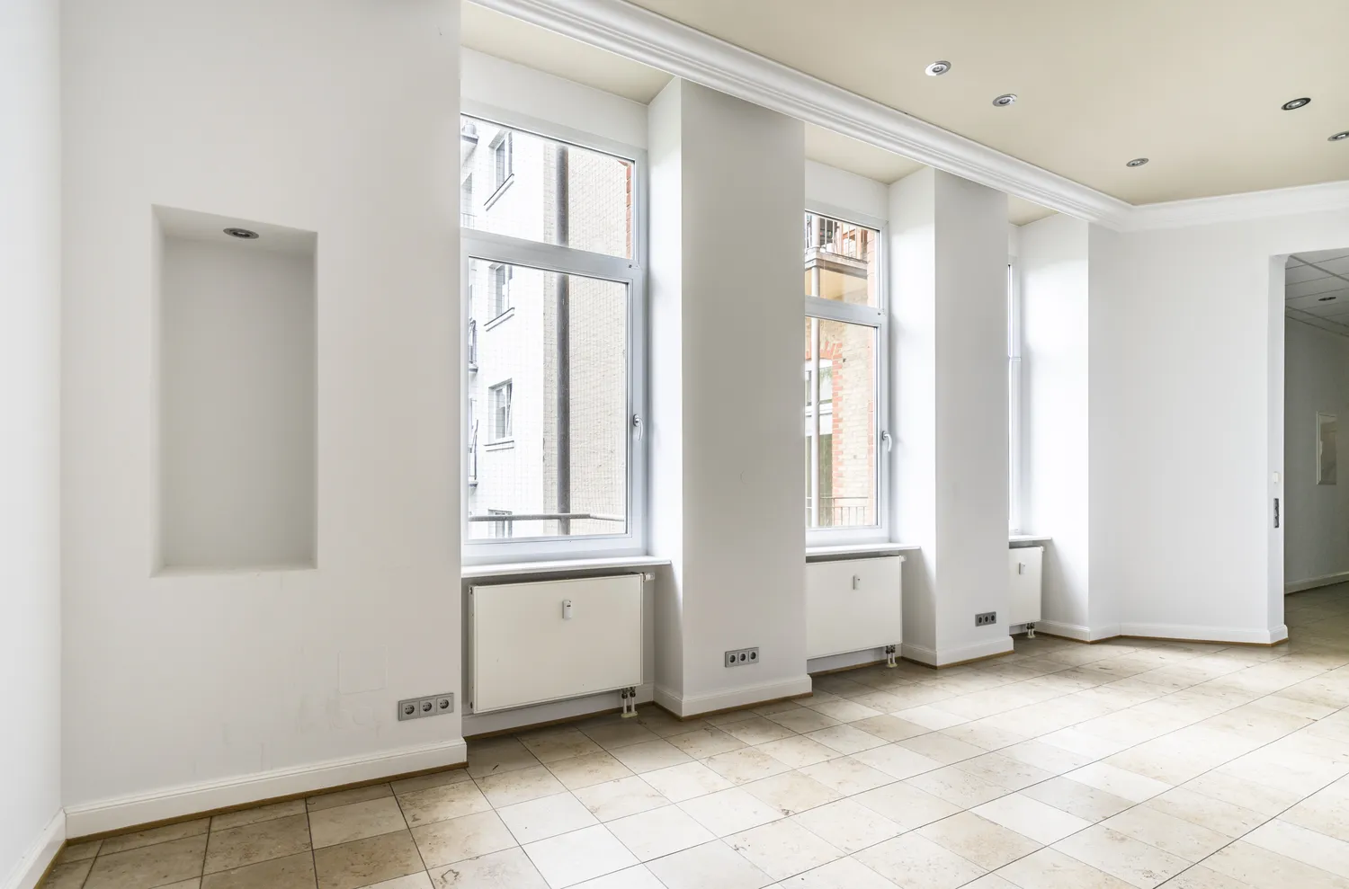 5 Zimmer Wohnung mit 168 m² in Wiesbaden – Bild 5