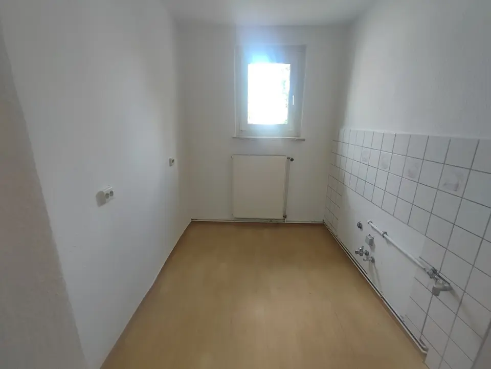 3 Zimmer Wohnung mit 58 m² in Merseburg – Bild 3