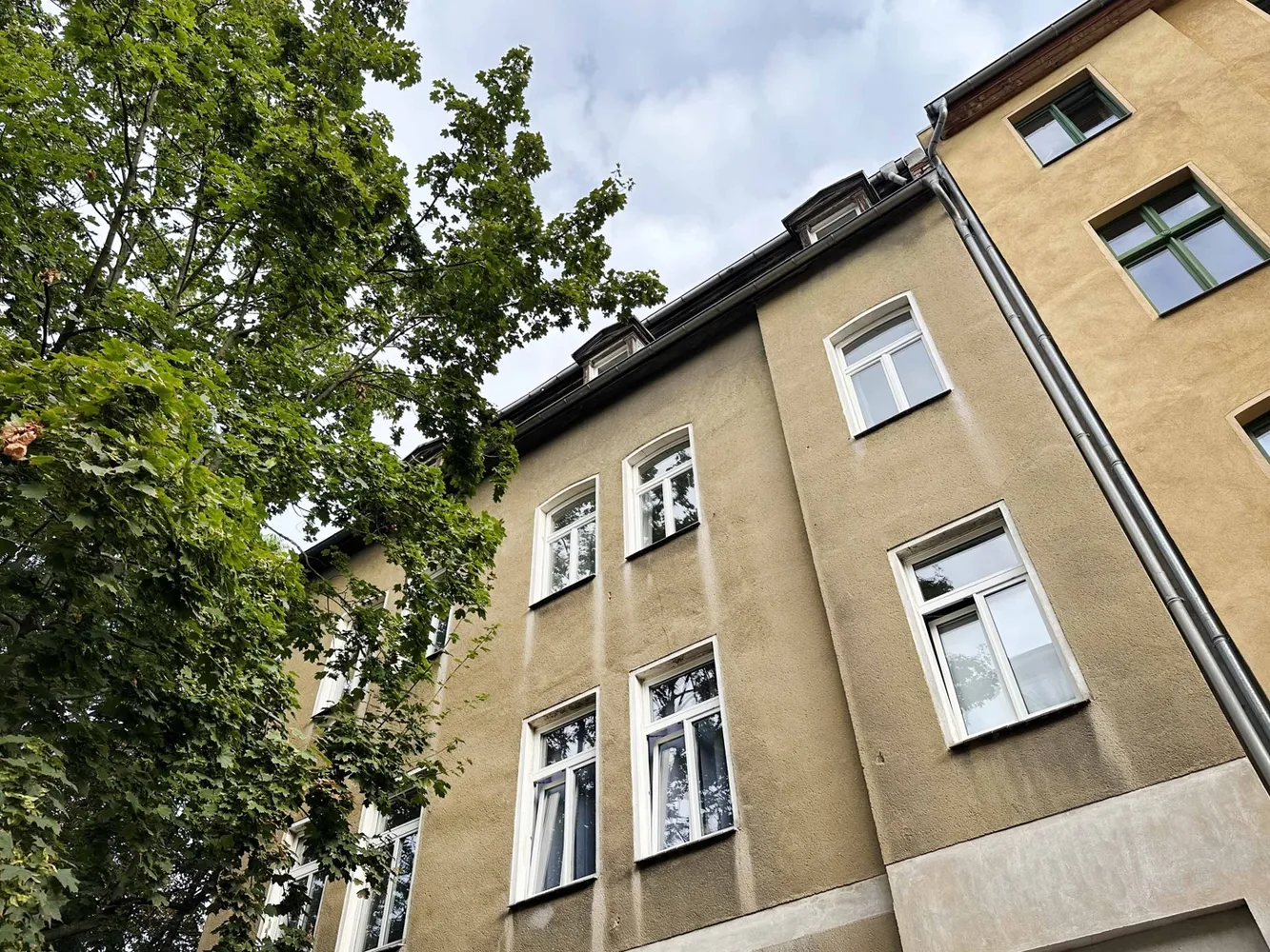 3 Zimmer Wohnung mit 69 m² in Halle (Saale) – Bild 1