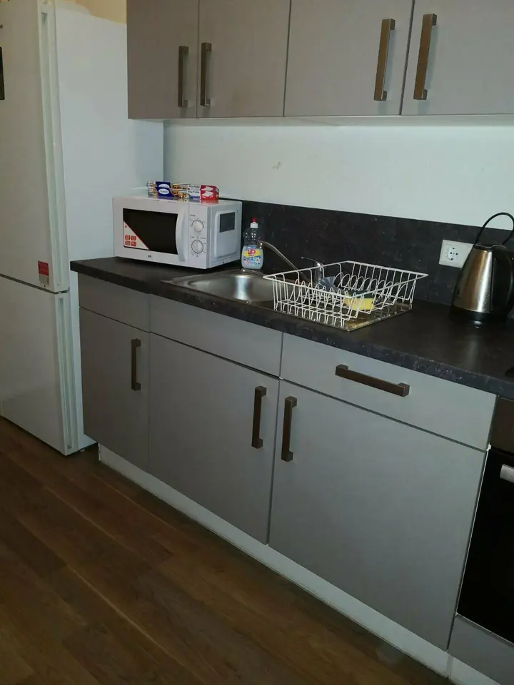 2 Zimmer Wohnung mit 17 m² in Halle (Saale) – Bild 3
