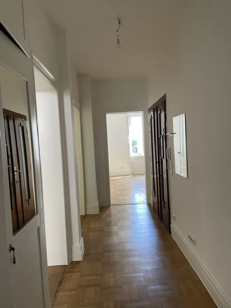 2 Zimmer Wohnung mit 115 m² in Frankfurt am Main – Bild 12