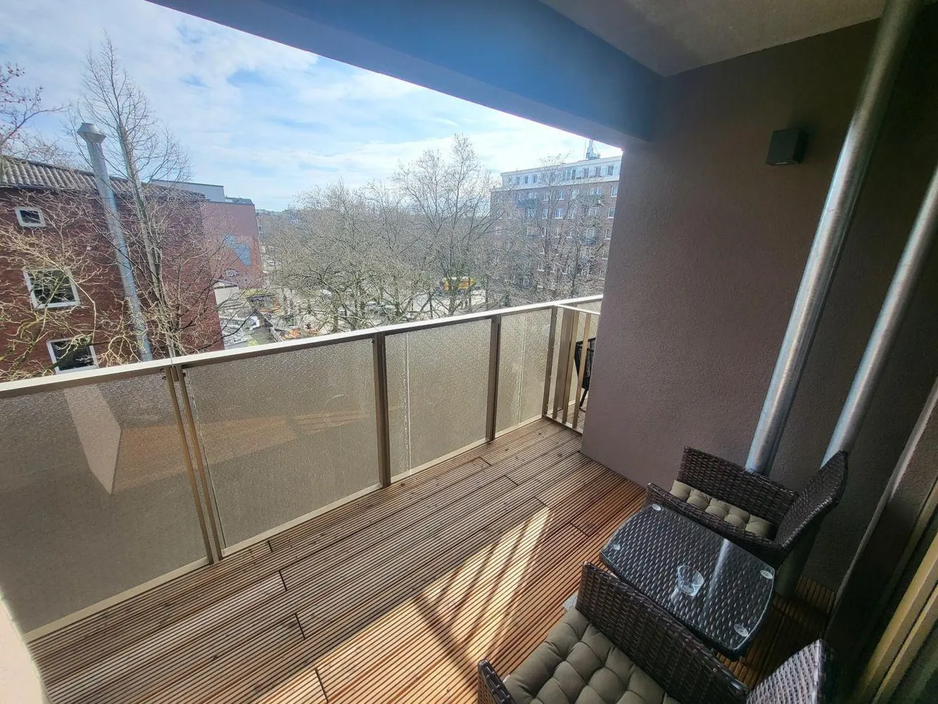 2 Zimmer Wohnung mit 70 m² in Hamburg – Bild 4