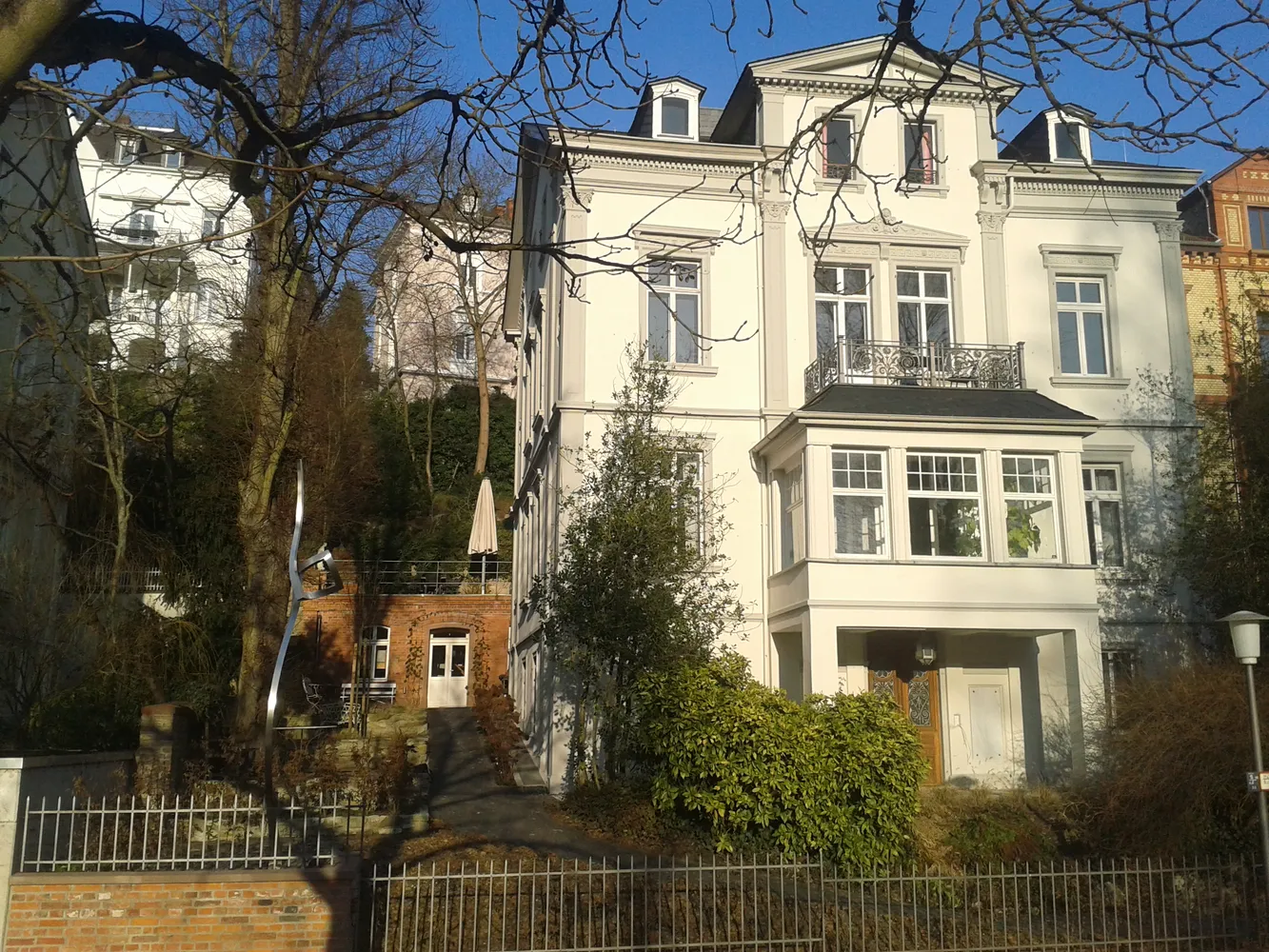 5 Zimmer Wohnung mit 120 m² in Wiesbaden – Bild 3