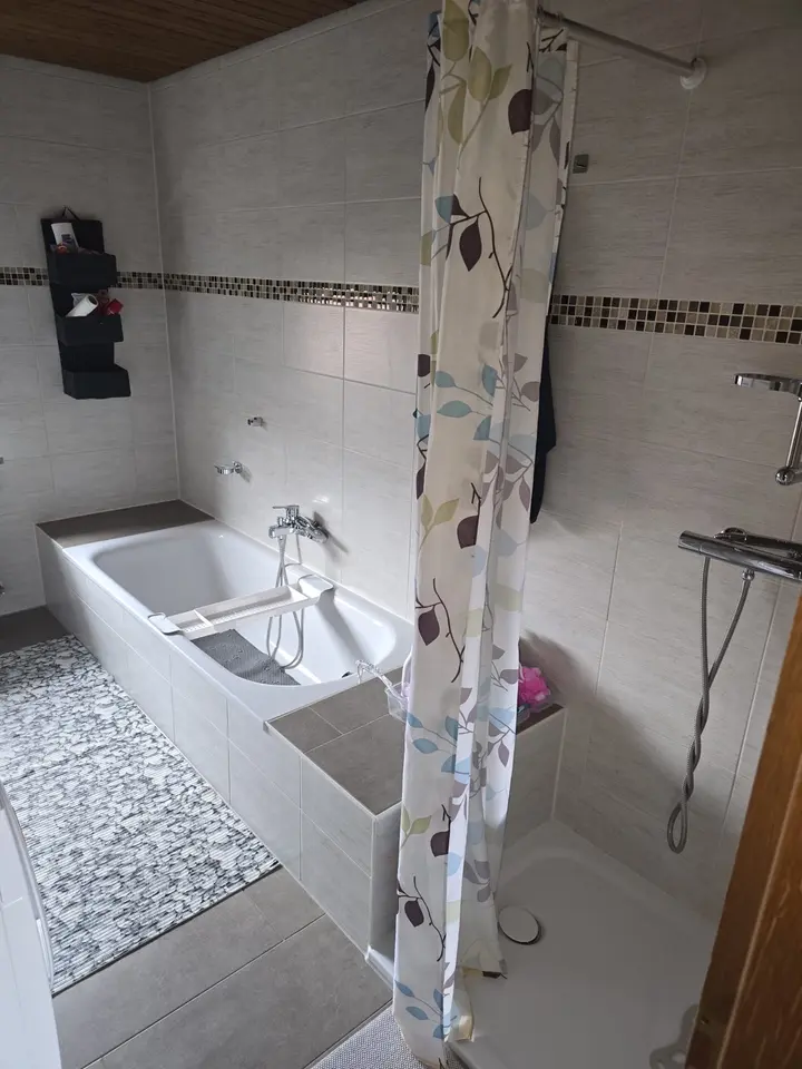 5 Zimmer Wohnung mit 133 m² in Regensburg – Bild 4