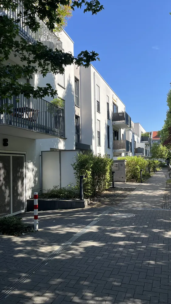 2 Zimmer Wohnung mit 60 m² in Köln – Bild 7