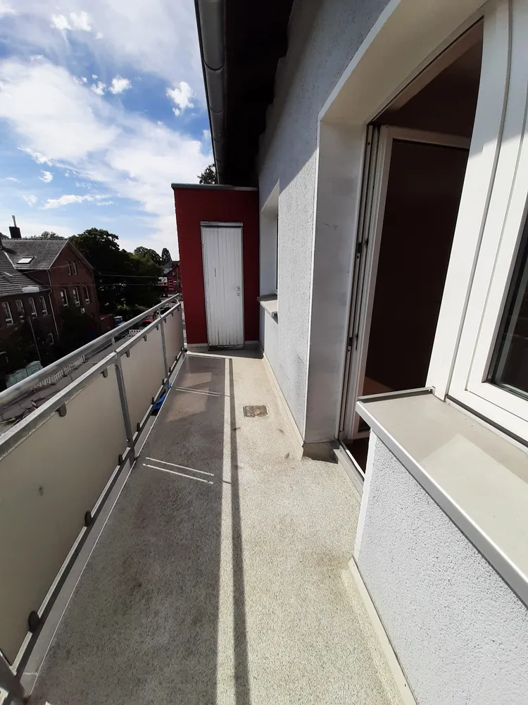 3 room apartment with 77 m² in Wuppertal – Photo 4
