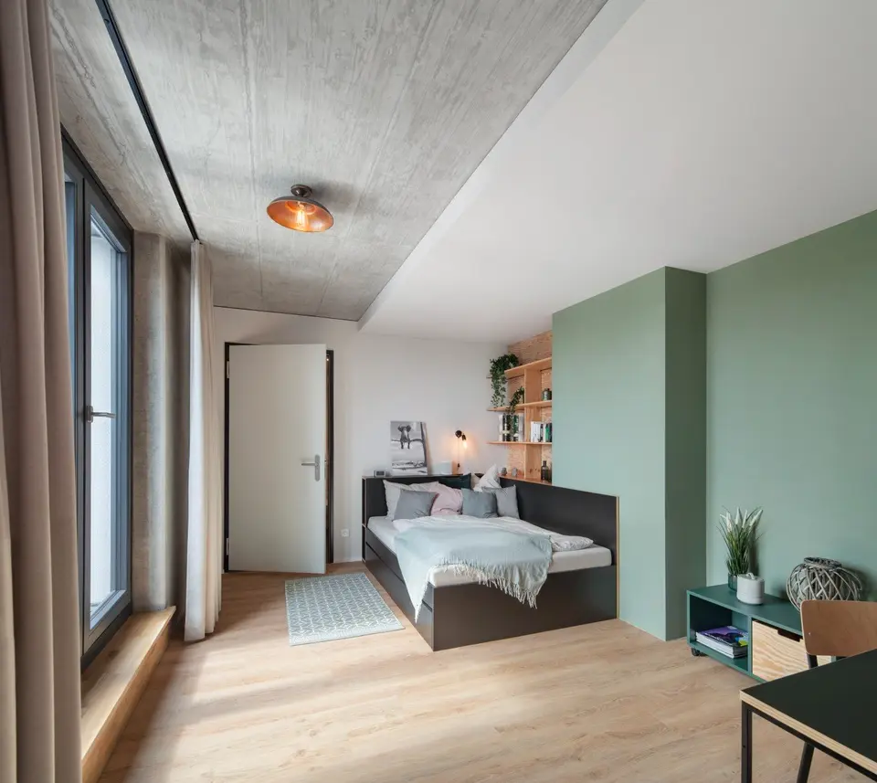 2 room apartment with 35 m² in Berlin – Photo 1