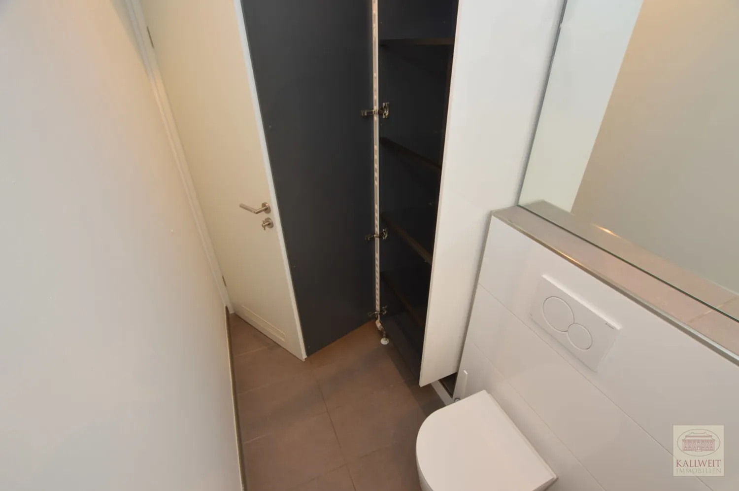 2 Zimmer Wohnung mit 62 m² in Düsseldorf – Bild 3