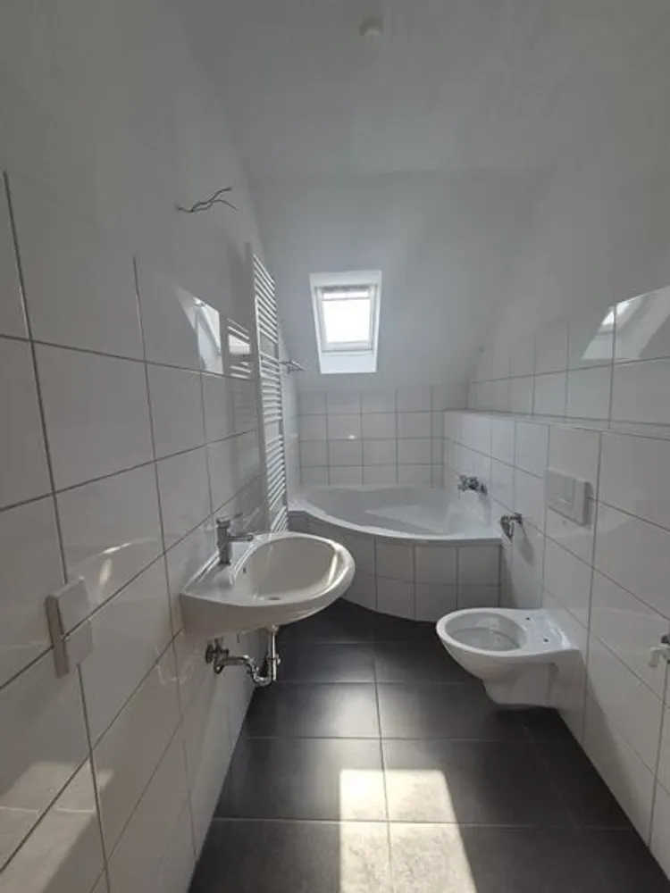 3 Zimmer Wohnung mit 74 m² in Chemnitz – Bild 10
