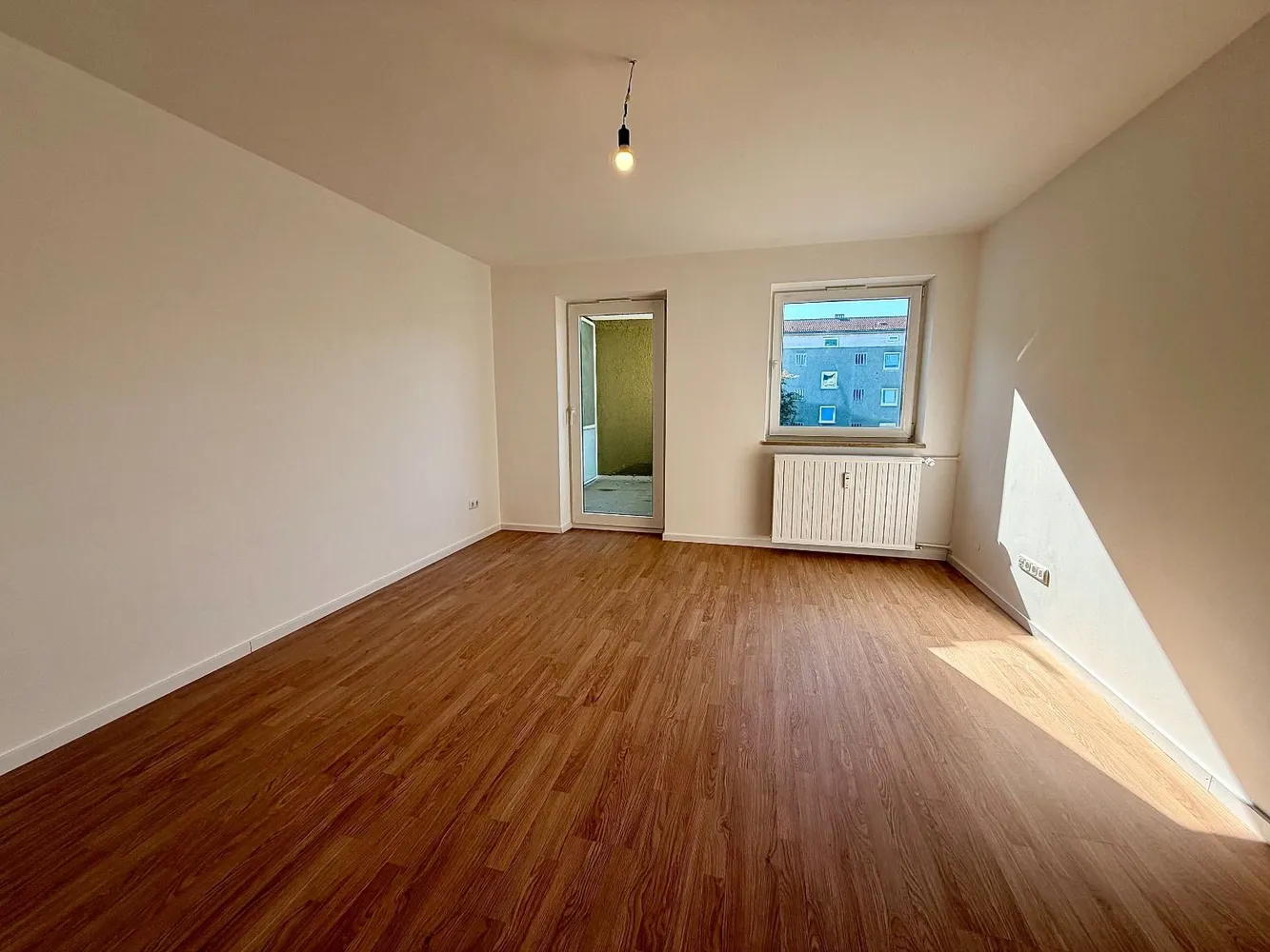 4 Zimmer Wohnung mit 74 m² in Augsburg – Bild 2
