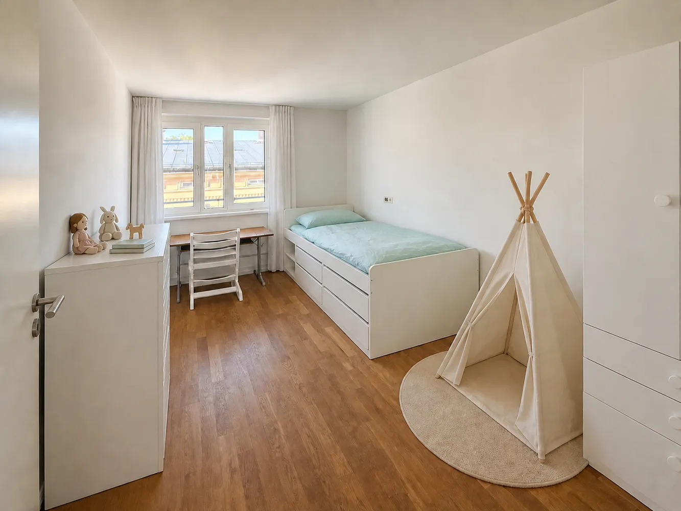 7 Zimmer Wohnung mit 155 m² in München – Bild 11